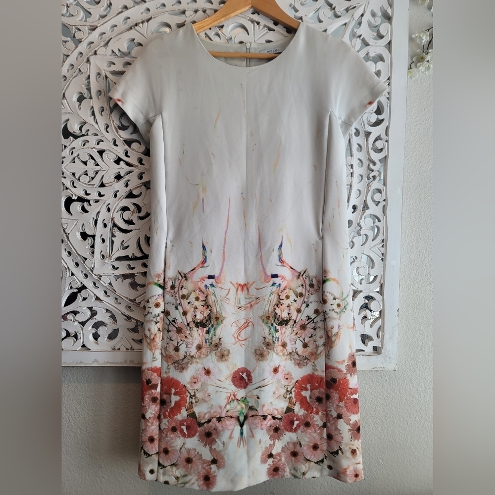 ZFIZIO ITALIAN BRAND FLORAL PRINT CASUAL SHEAT MINI DRESS SZ SMALL FRONT PACKET